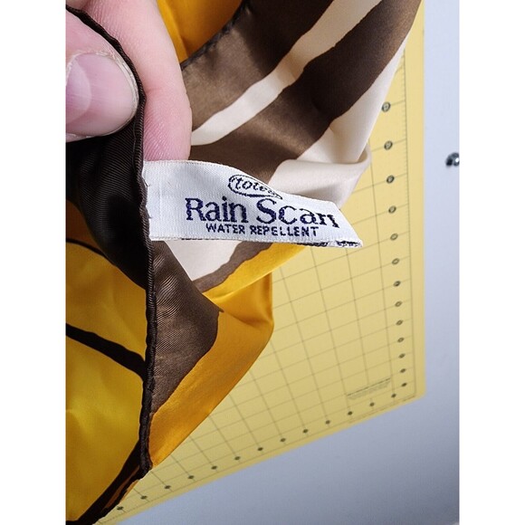 Vintage Retro Brown Yellow Totes Rain Scarf Water Repellent 27' x 27" - Picture 8 of 10